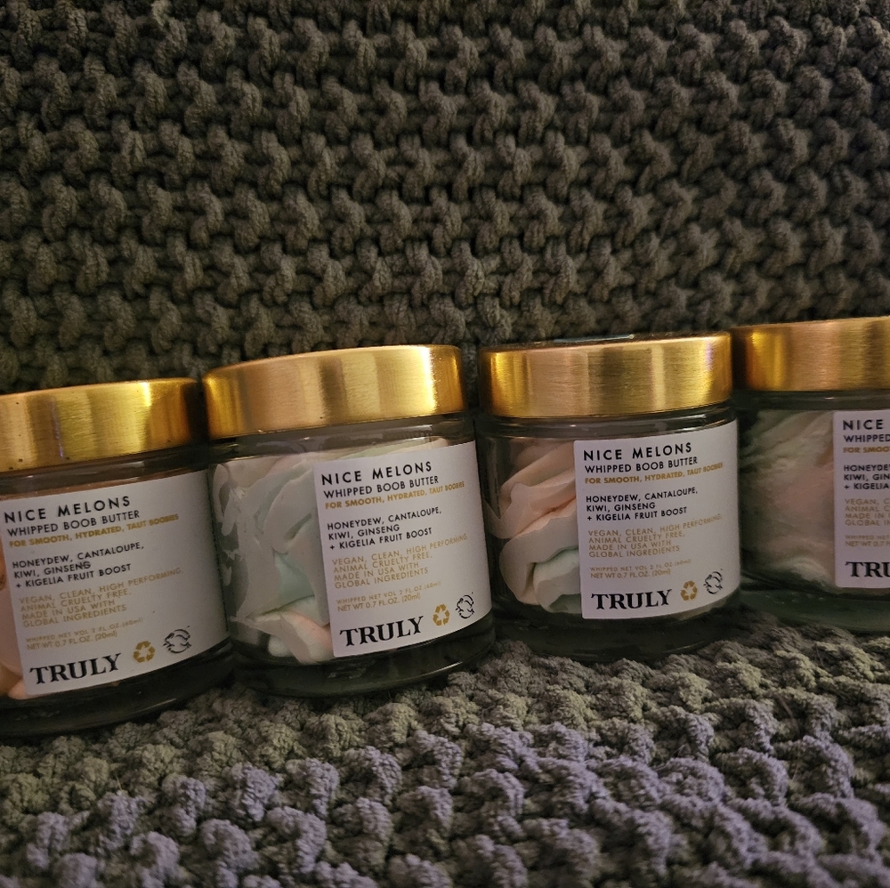 TRULY Mini Nice Melons Whipped Body Butter